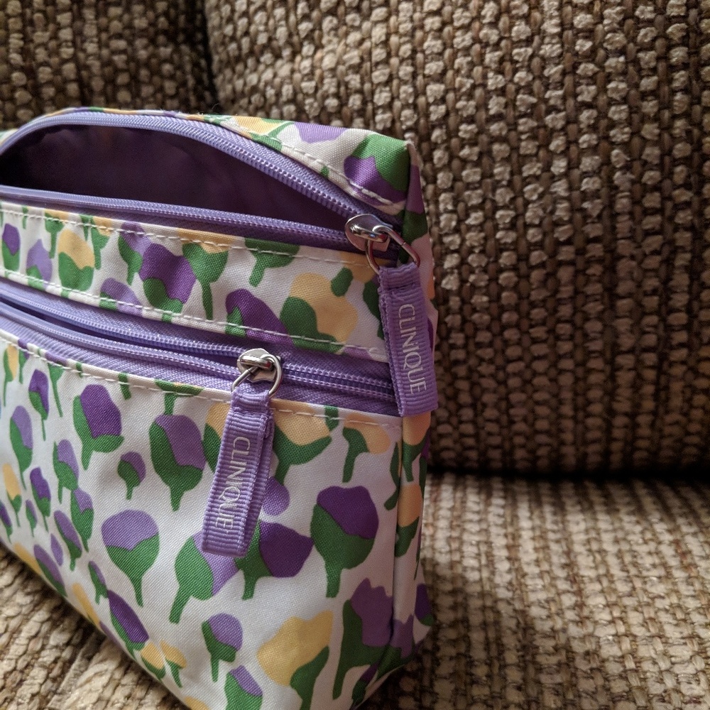 Clinique make up bag